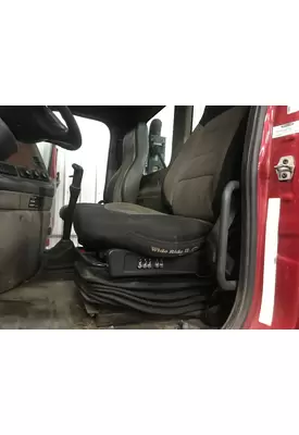 Freightliner CASCADIA Seat (Air Ride Seat)