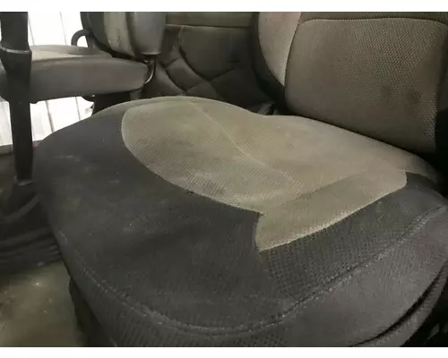 Freightliner CASCADIA Seat (Air Ride Seat)