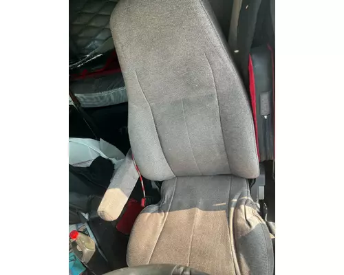 Freightliner CASCADIA Seat (Air Ride Seat)