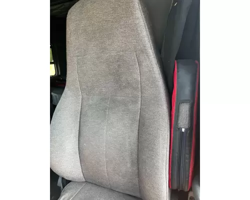 Freightliner CASCADIA Seat (Air Ride Seat)