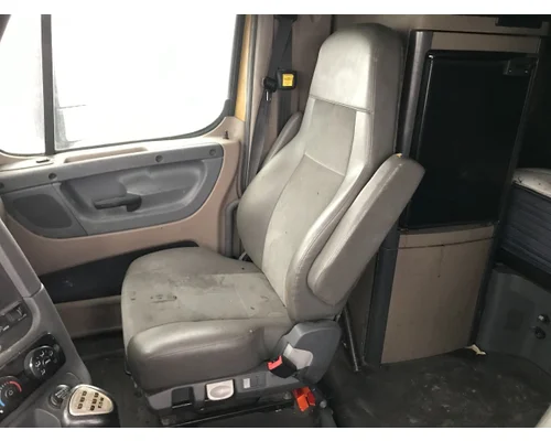Freightliner CASCADIA Seat (Air Ride Seat)