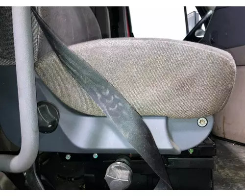 Freightliner CASCADIA Seat (Air Ride Seat)