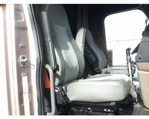 Freightliner CASCADIA Seat (non-Suspension)