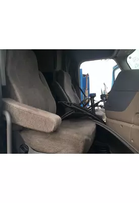 Freightliner CASCADIA Seat (non-Suspension)