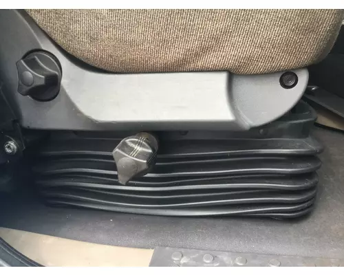 Freightliner CASCADIA Seat (non-Suspension)
