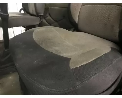 Freightliner CASCADIA Seat (non-Suspension)