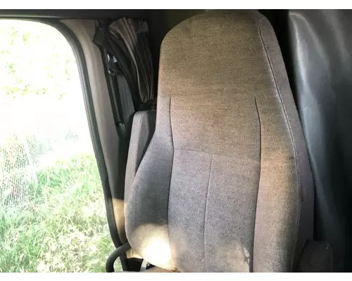 Freightliner CASCADIA Seat (non-Suspension)