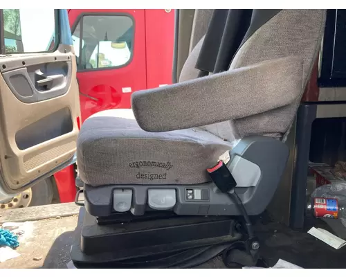 Freightliner CASCADIA Seat (non-Suspension)