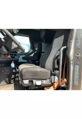 Freightliner CASCADIA Seat (non-Suspension)