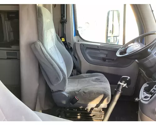 Freightliner CASCADIA Seat (non-Suspension)