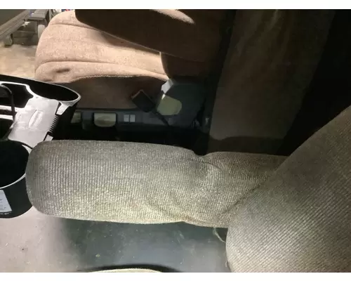 Freightliner CASCADIA Seat (non-Suspension)