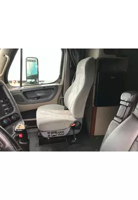 Freightliner CASCADIA Seat (non-Suspension)