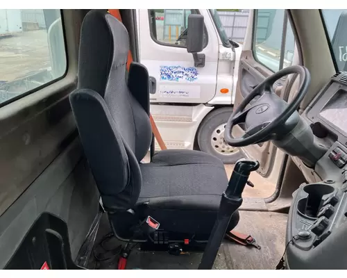 Freightliner CASCADIA Seat (non-Suspension)