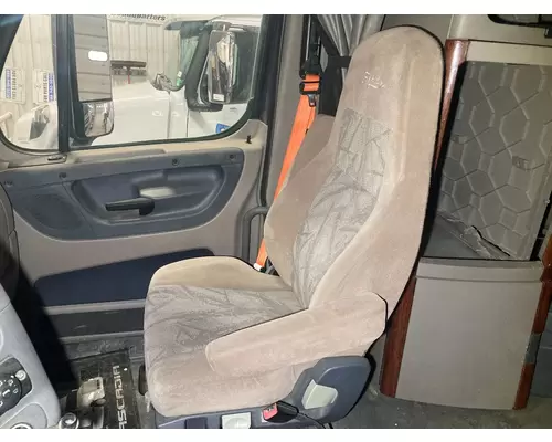 Freightliner CASCADIA Seat (non-Suspension)