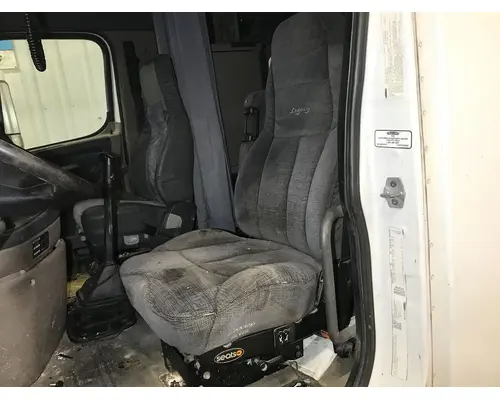 Freightliner CASCADIA Seat (non-Suspension)