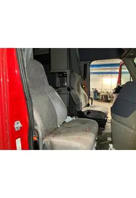 Freightliner CASCADIA Seat (non-Suspension)