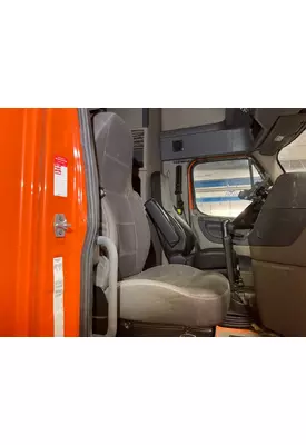 Freightliner CASCADIA Seat (non-Suspension)