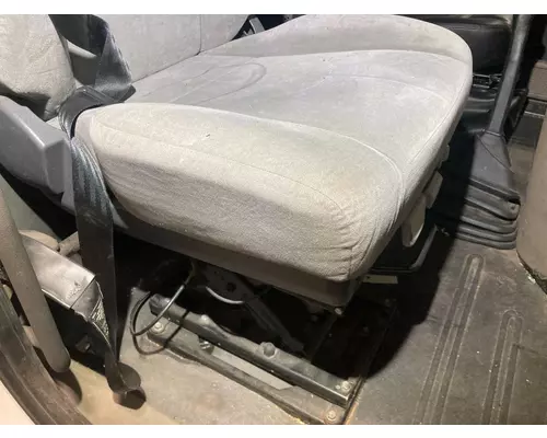Freightliner CASCADIA Seat (non-Suspension)
