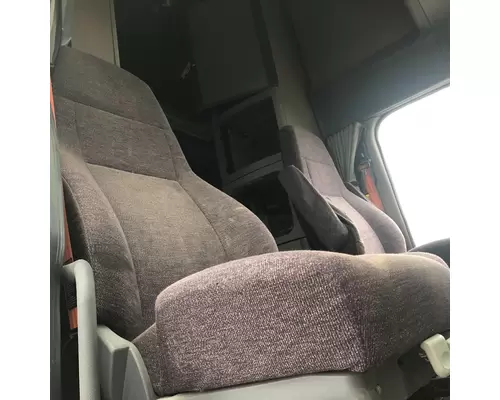 Freightliner CASCADIA Seat (non-Suspension)