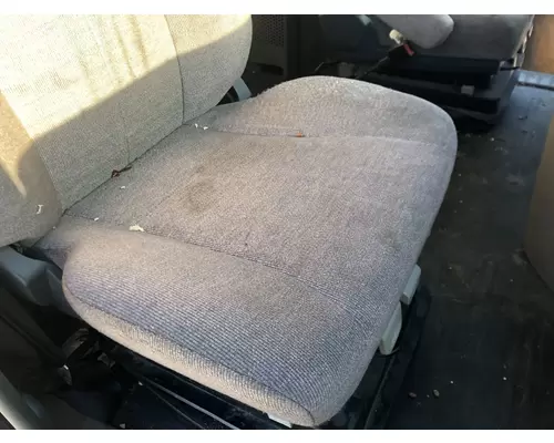 Freightliner CASCADIA Seat (non-Suspension)