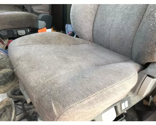 Freightliner CASCADIA Seat (non-Suspension)