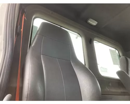 Freightliner CASCADIA Seat (non-Suspension)