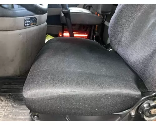 Freightliner CASCADIA Seat (non-Suspension)