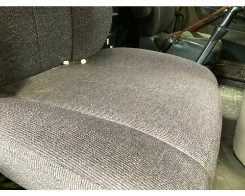 Freightliner CASCADIA Seat (non-Suspension)