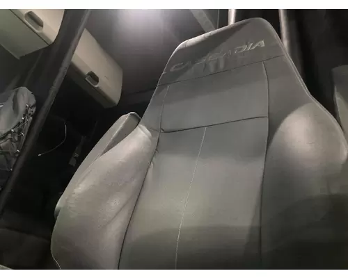 Freightliner CASCADIA Seat (non-Suspension)