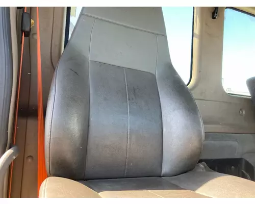 Freightliner CASCADIA Seat (non-Suspension)