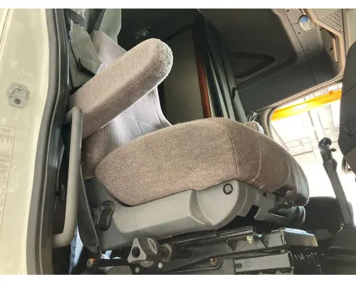Freightliner CASCADIA Seat (non-Suspension)