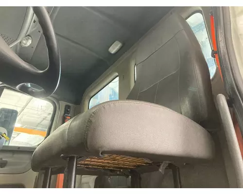 Freightliner CASCADIA Seat (non-Suspension)