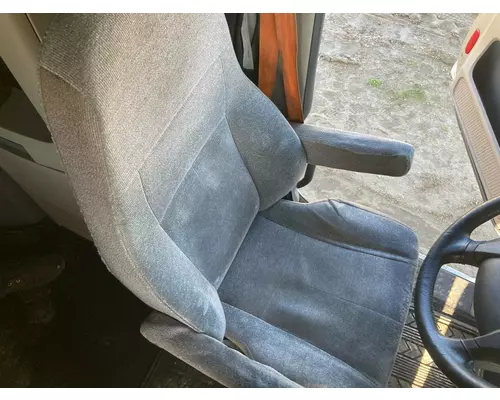 Freightliner CASCADIA Seat (non-Suspension)