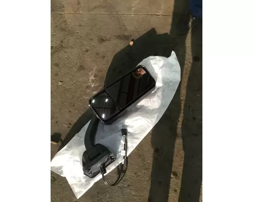 Freightliner CASCADIA Side View Mirror