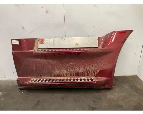 Freightliner CASCADIA Skirt