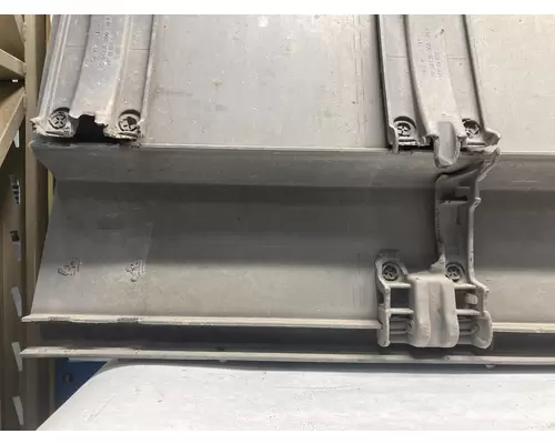 Freightliner CASCADIA Skirt