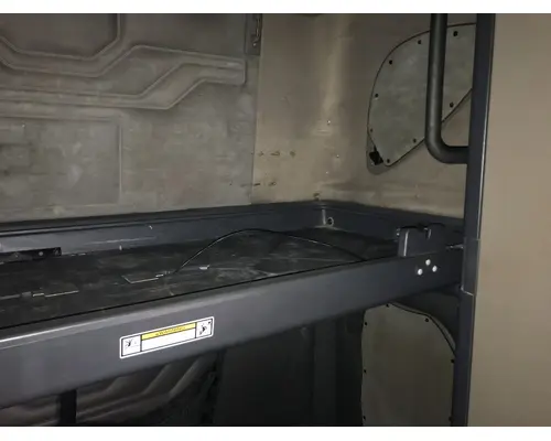 Freightliner CASCADIA Sleeper Bunk