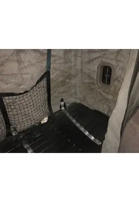 Freightliner CASCADIA Sleeper Bunk