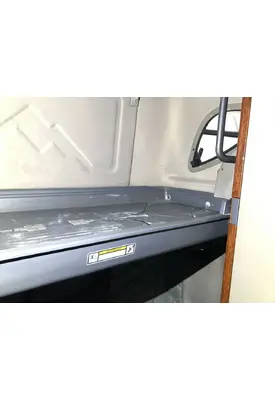 Freightliner CASCADIA Sleeper Bunk