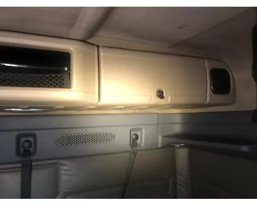 Freightliner CASCADIA Sleeper Cabinets