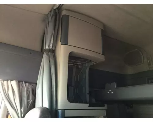 Freightliner CASCADIA Sleeper Cabinets