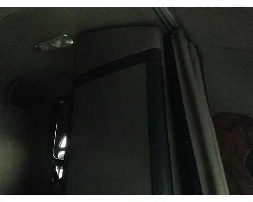 Freightliner CASCADIA Sleeper Cabinets