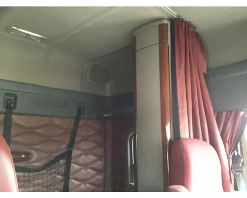 Freightliner CASCADIA Sleeper Cabinets