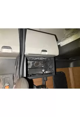 Freightliner CASCADIA Sleeper Cabinets