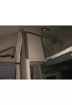 Freightliner CASCADIA Sleeper Cabinets