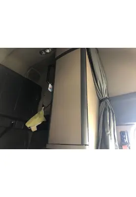 Freightliner CASCADIA Sleeper Cabinets