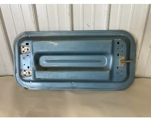Freightliner CASCADIA Sleeper Door