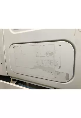 Freightliner CASCADIA Sleeper Door