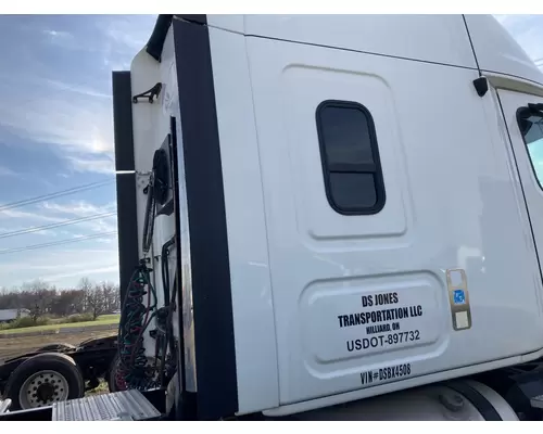 Freightliner CASCADIA Sleeper Fairing