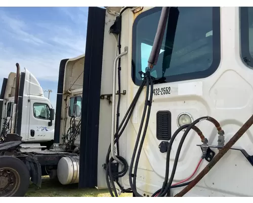 Freightliner CASCADIA Sleeper Fairing